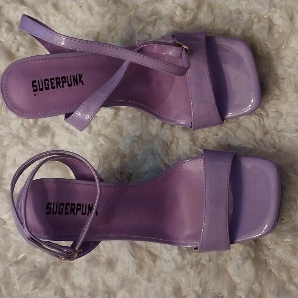 Lavender wedges